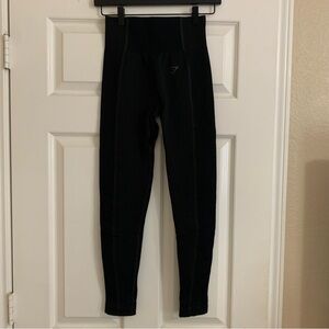 GYMSHARK Black Leggings w/Pinstripe and Ribbing Size Small